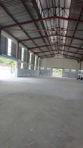 Bán nha mặt tiền 8.3m2 gia 175 tỷ đường dương công khi