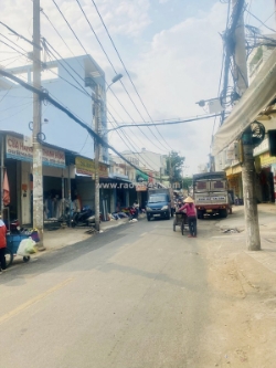 Bán nhà mặt tiền chợ vải phú thọ hoà  đường 16m có lề  dòng tiền 360tr 99m