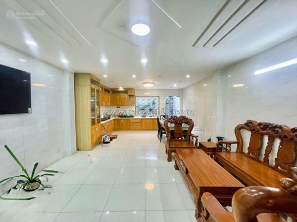 Bán nhà mặt tiền đường 20 mét - kdc lê bôi- hai thành q.8 - 120m2 (5x24m) - chỉ
