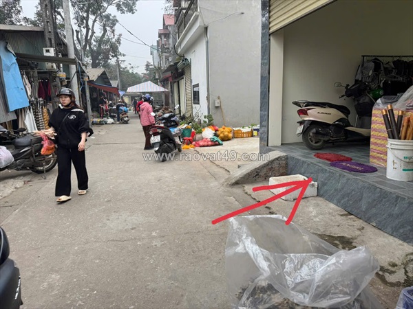 Bán nhà mặt tiền kinh doanh giữa chợ chi đông, mê linh - 67m2 - giá chỉ 6.75 tỷ