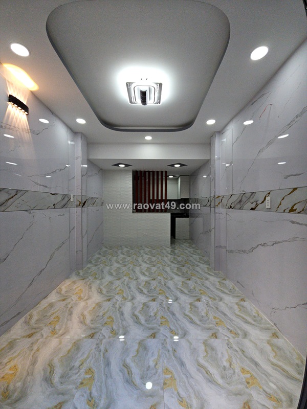 Bán nhà mặt tiền q4 khánh hội trung tâm 

ngang 3 dài 7 đúc 5 tấm mới

diện
