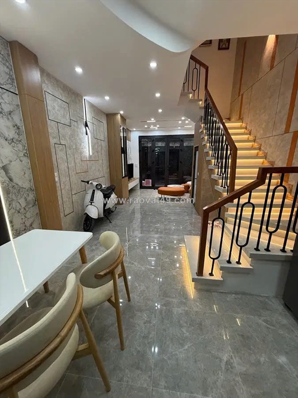 Bán nhà mới phố ngọc thụy-long biên 48m2 x 7.6 tỷ.2 thoáng full  nội thất.