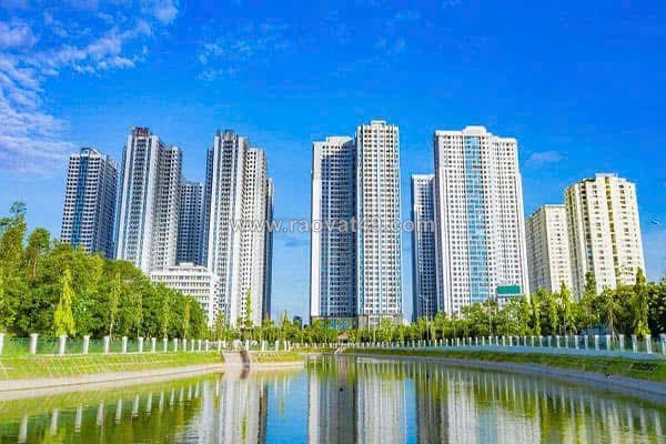 Bán nhà phân lô vỉa hè kinh doanh – gara ô tô – vị trí đẹp - lô góc 50m2