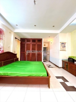 Bán nhà phú nhuận oto vào nhà 120m2 5 tầng ngang 4.2m kd đỉnh sát mt nguyễn