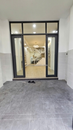 Bán nhà  sát mặt tiền xe hơi trung tâm q4 
ngang 3.59 x16 - 4 tấm dòng tiền 21