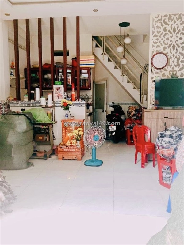 Bán nhà tân bình sát hxh – 3 tầng btct – 30m2 – chỉ 3.x