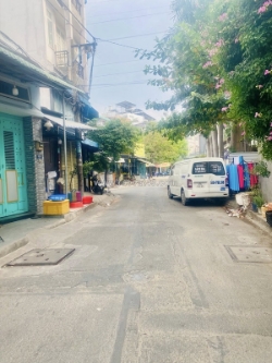 Bán nhà tân sơn nhì khu vip, đường 6m thông, 2 tầng, 64m giá 8.x