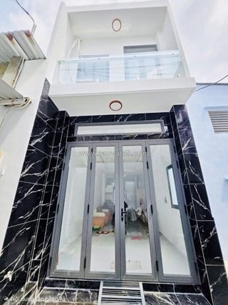 Bán nhà trung tâm tân phú, đường nguyễn sơn, 50m2, nhà đẹp full nt nhỉnh 5