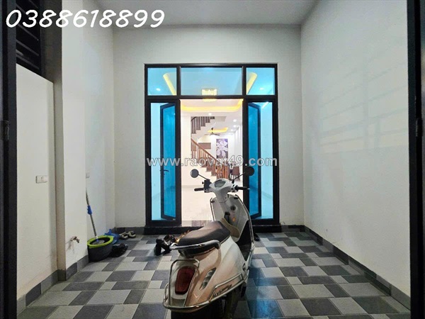 Bán nhà trường chinh 50mx4t - lô góc - ô tô nhỏ đỗ cửa - thông kinh doanh