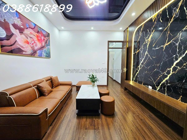 Bán nhà trường chinh 50mx4t - lô góc - ô tô nhỏ đỗ cửa - thông kinh doanh