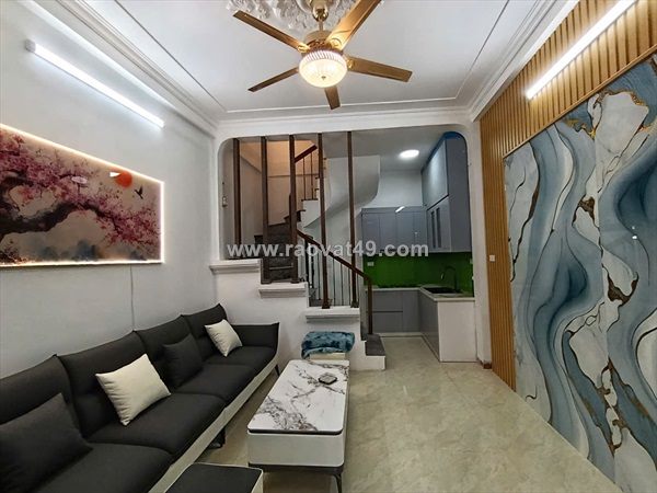 Bán nhà trương định cách cầu sét trương định 1,5 km.