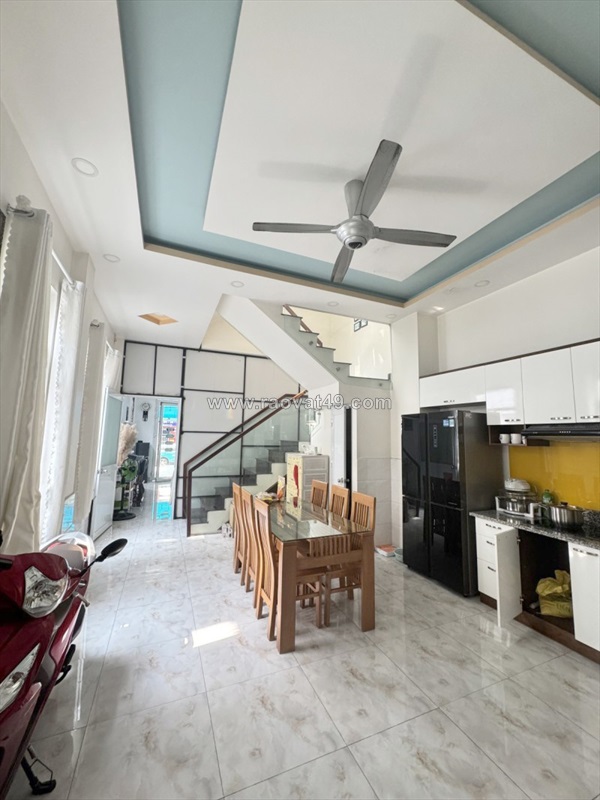 Bán nhà trường thọ tp thủ đức – lô góc 2 mặt tiền hiếm – 131m² – gần metro, chợ
