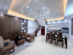 Bán nhà võng thị 55m x5 tầng 16,8 tỷ lô góc-gần phố,5p đi bộ ra hồ