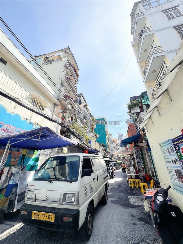 Bán siêu phẩm 7 tầng hoàn công đủ - mặt tiền 8m đ.trần hưng đạo , quận 1 - dòng
