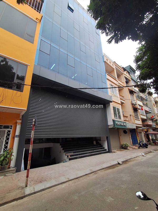 Bán tòa nhà văn phòng khu dt sài đông 120m2 x 8 tầng x 49.8 tỷ long biên.