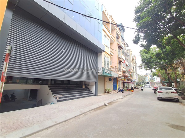 Bán tòa nhà văn phòng khu dt sài đông 120m2 x 8 tầng x 49.8 tỷ long biên.