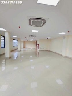 Bán toà văn phòng mp phạm văn đồng 210mx8t, mt 21m - lô góc - pccc, hoàn công