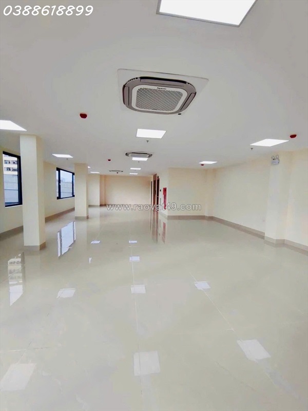 Bán toà văn phòng mp phạm văn đồng 210mx8t, mt 21m - lô góc - pccc, hoàn công
