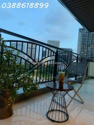 Bán tòa văn phòng vip mp dịch vọng hậu 150mx9t, mt 8,1m - 200 tr/th