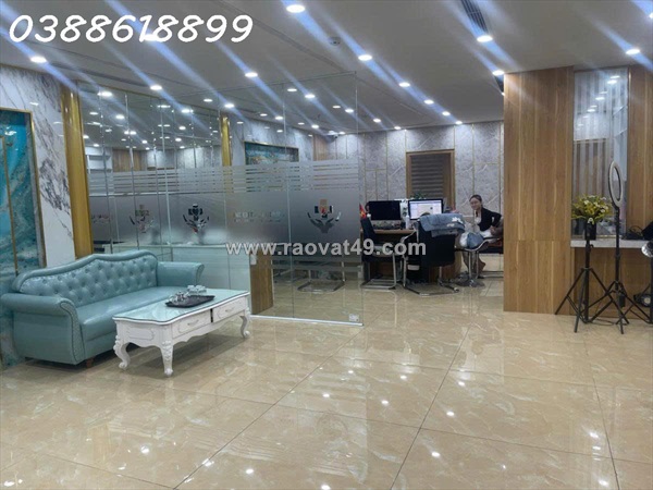 Bán tòa vp mặt phố trần quốc vượng 130mx8t, mt 6m, kinh doanh đỉnh