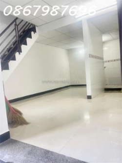 Căn nhà tập thể 74b quang trung, hẻm 2,4m * cách biển trần phú: 450m. giá: