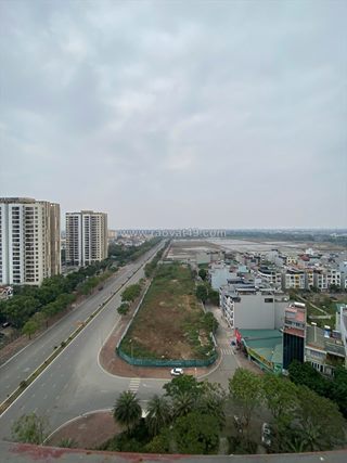 Chính chủ bán căn hộ 2pn tầng cao – ở ngay – gần marie curie long biên