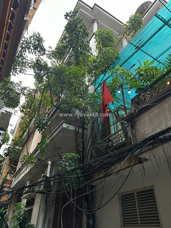 Chính chủ bán nhà – kiểu biệt thự pháp – 3 mặt thoáng, 2 mặt ôtô vào tại thanh