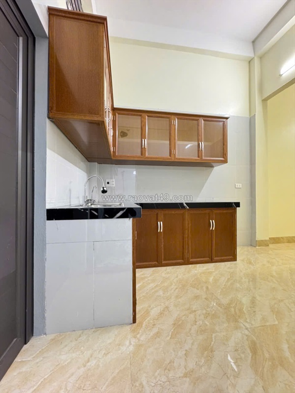 Chính chủ cần tiền bán gấp nhà mặt chợ thôn chi đông 2, quang minh, mt kinh