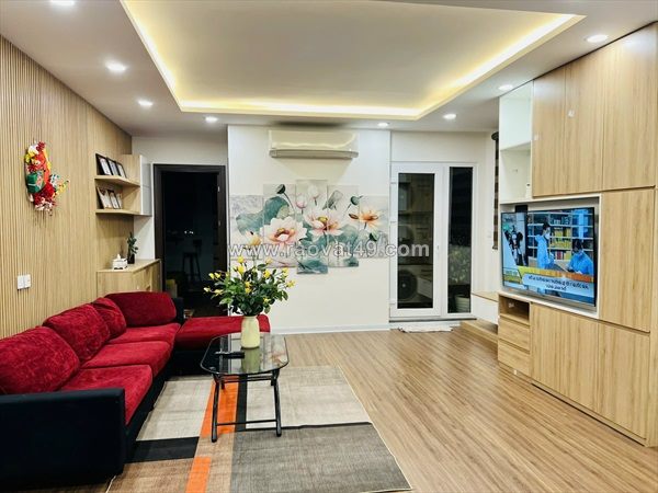 Chính chủ cho thuê căn hộ view chính diện sông đuống và cầu đông trù - tầng 28