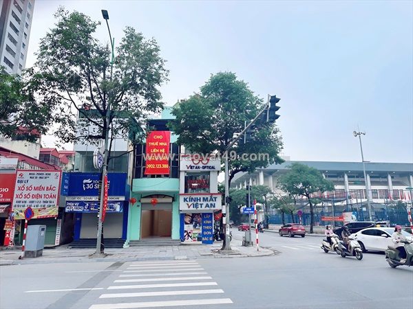Chính chủ cho thuê nhà 2 tầng 1 tum tại số 4 đường quang trung, phường quang