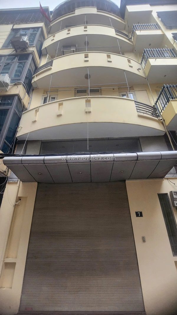 Chính chủ cho thuê nhà 6 tầng khuất duy tiến – đường rộng 2 ô tô tránh – kinh
