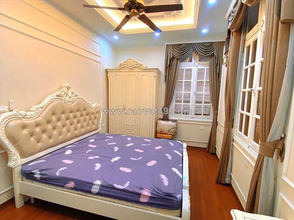 Cho hộ gia đình thuê nhà riêng tại phố văn cao ba đình 8.5tr/tháng