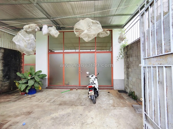 Cho thuê 130m2 nhà cấp 4 mt đường liên ấp 234