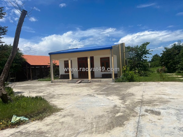 Cho thuê 47m2 nhà và đất mt đường hưng nhơn