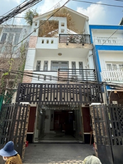 Cho thuê nhà 1 trệt 2 lầu, xe hơi vào trong nhà dt: 90m2, 4pn, đ.tô hiến thành,