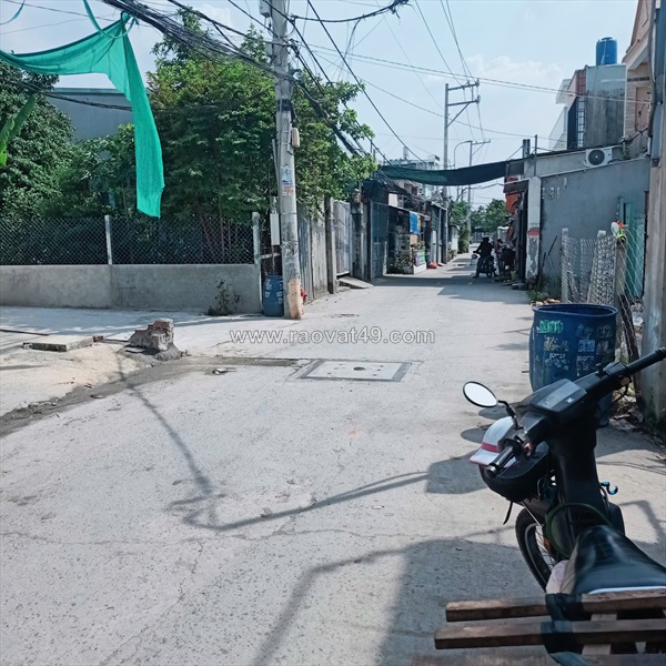 Cho thuê nhà nguyên căn hẻm 176 thạnh xuân 25, quận 12