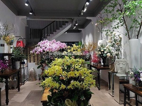 Cho thuê tầng 1 làm cửa hàng, văn phòng, kinh doanh, giá 45triệu ( có thương