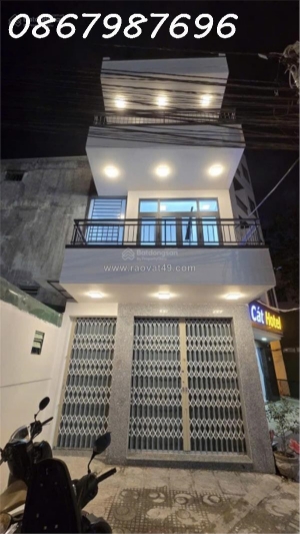 Cho thuê/bán tòa nhà 3 tầng mặt tiền lô góc nha trang – mặt bằng kinh doanh đa