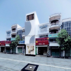 Chủ 1 đời xưa bán nhà 4 tầng có thang máy - mặt tiền đinh tiên hoàng, quận 1 -