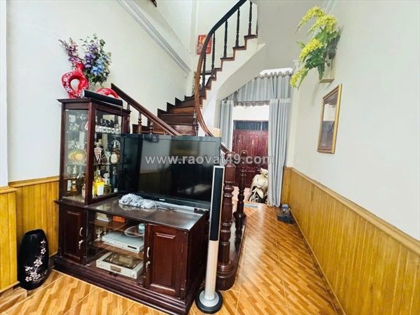 ❓có đủ làm bạn ngạc nhiên? nhà 16m² xây 4 tầng, hơn 3.3 tỷ, trung tâm đống đa
