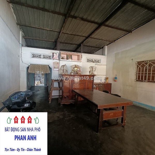 Có phải nhà phố quận 9 đang bị "bỏ quên"? 135 m² đất ngay trung tâm phước long a mà chỉ có 54 tr/m² ở thời điểm này ?