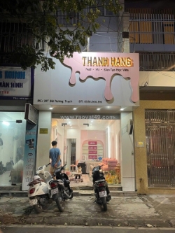 Con nhỏ k ai quản lý nên mình cần sang nhượng lại tiệm nail – mi hoạt động được