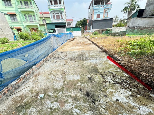 Cực hiếm 43m đất tiền phong, mê linh. giá 3,4 tỷ. full thổ cư, ô tô đỗ. gần