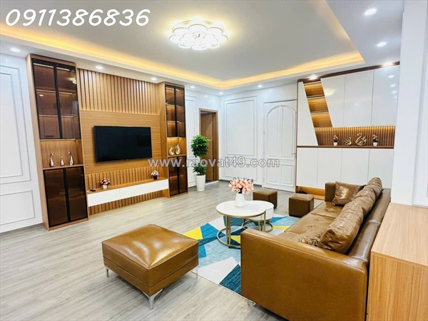 💥đập hộp💥tòa 17t6 hoàng đạo thúy 119m 3pn nội thất bóng loáng