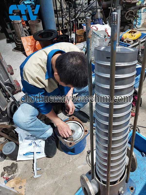 Dịch vụ sửa chữa & thay buồng máy bơm trục đứng chuyên nghiệp