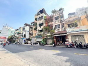 Duy nhất nhà bán - 4 tầng có thang máy - mặt tiền kd đ.nguyễn văn nguyễn, tân