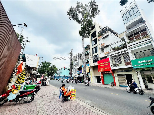 Duy nhất nhà bán mtkd đ.nguyễn thông, quận 3 - chính chủ chưa qua đầu tư* lh