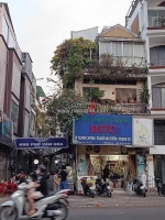 *em bán trước tết nhỉnh 15tỷ, 2 mặt tiền 4tầng ngang bự 5.2m lô góc trần phú