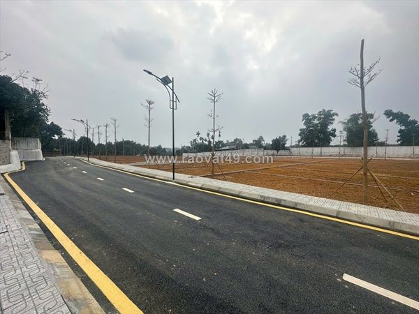 Em có rất nhiều lô đất mặt đường đồng trạng, xã cổ đông, sơn tây vew hồ tự