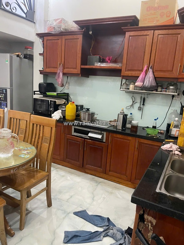Gấp bán nhanh nhà trệt lầu – xe hơi ngủ trong nhà – huỳnh thị hai chỉ 4.5 tỷ!